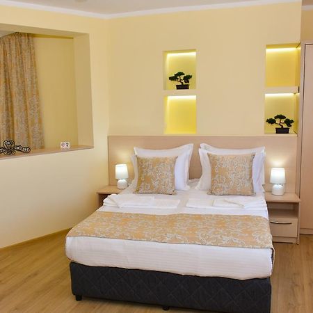 Luxury Apartments Burgas City Eksteriør billede