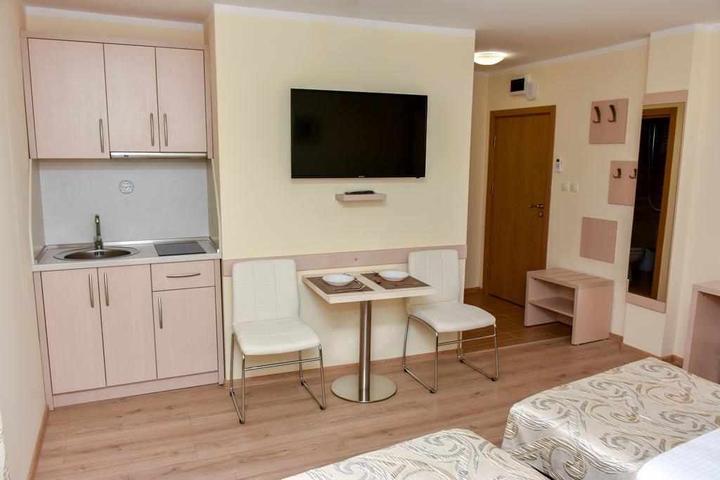 Luxury Apartments Burgas City Eksteriør billede
